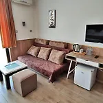 Makaza Complex Hotel
