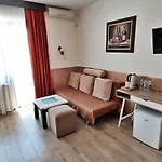 Hotel Makaza Complex