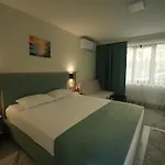 Hotel Makaza Complex *