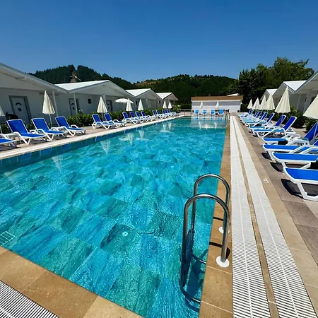 Makaza Complex * Momchilgrad