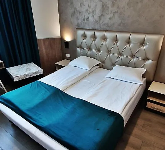 Makaza Complex מומצ'ילגראד