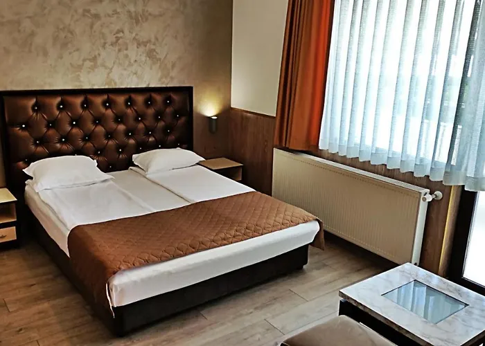 Hotel Makaza Complex *