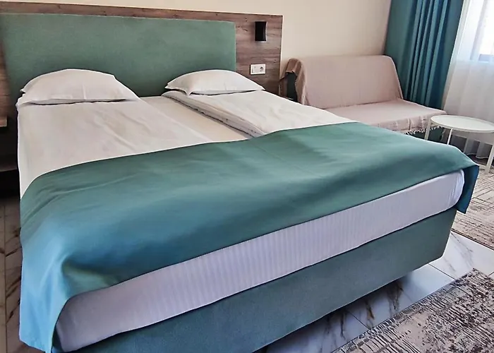 Hotel Makaza Complex *