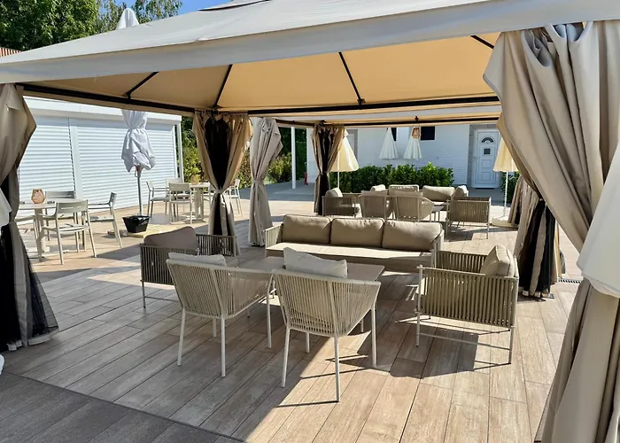 Hotel Makaza Complex *