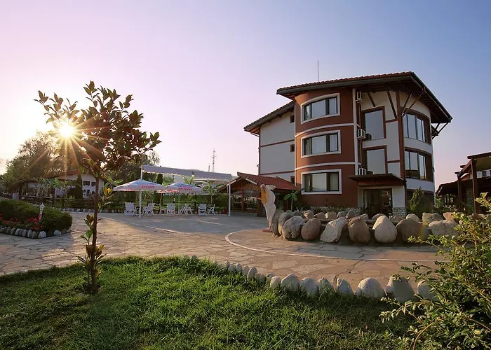 Makaza Complex * Momchilgrad